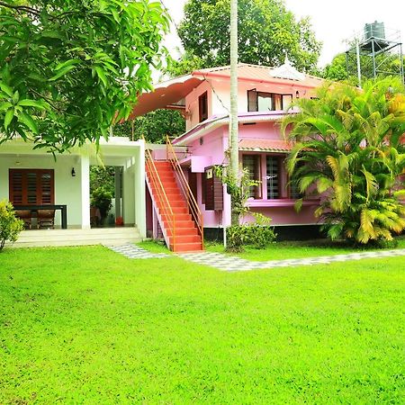 מאראריקולם Marari Nest Beach Homestay מראה חיצוני תמונה