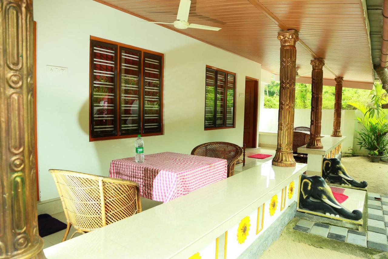 מאראריקולם Marari Nest Beach Homestay מראה חיצוני תמונה